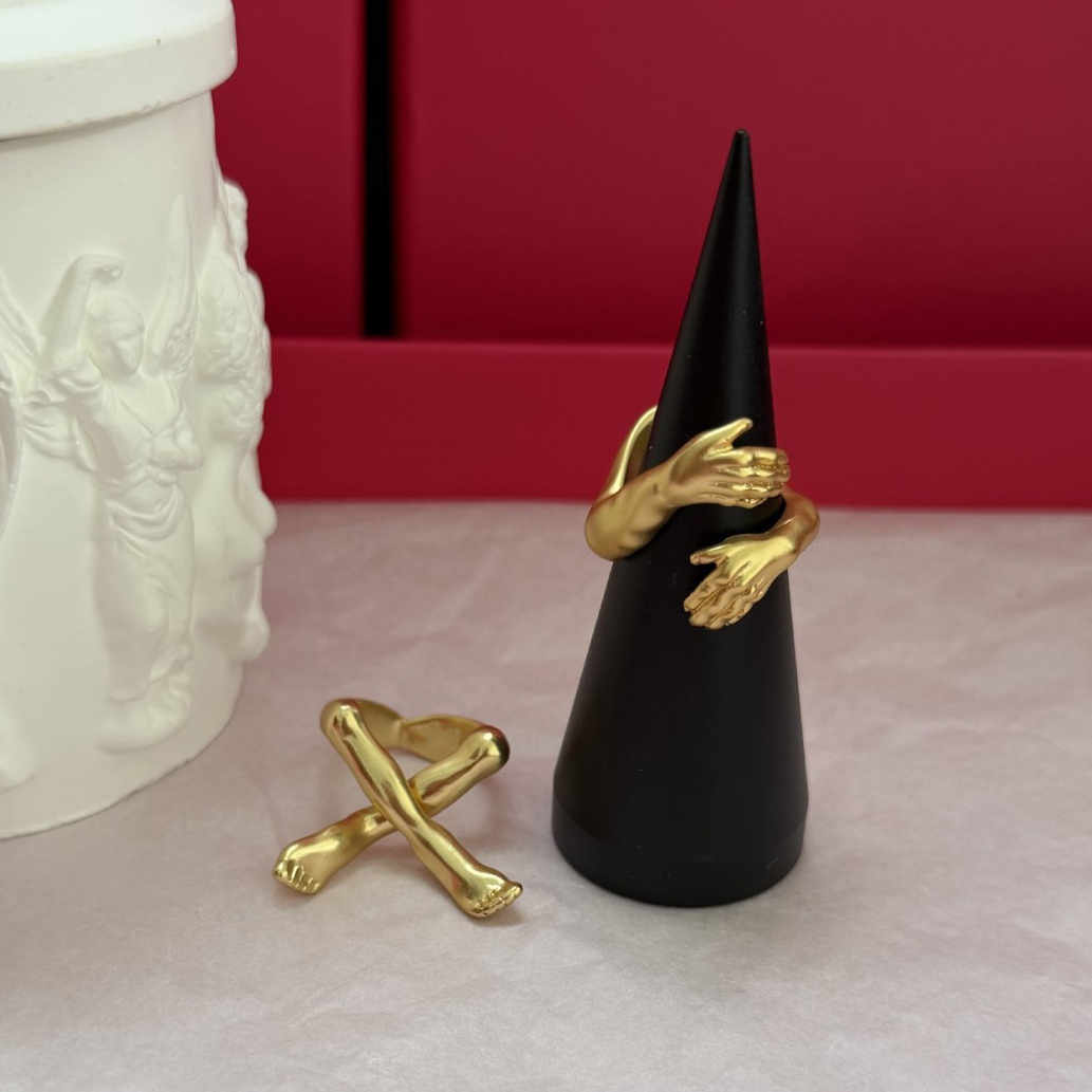 Body Jewelry Europe - Bague en laiton plaqué or, design
