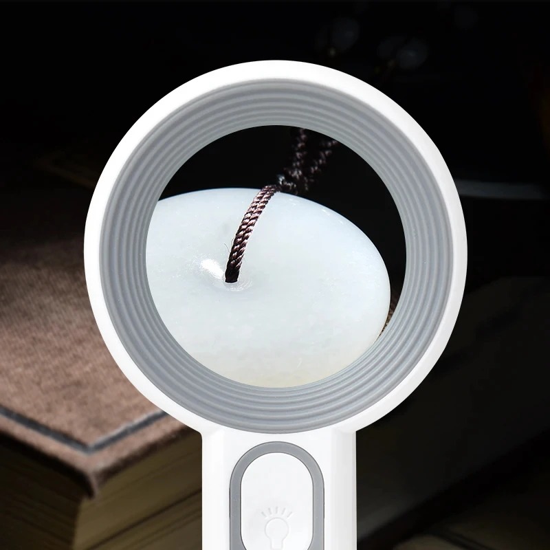 Loupe portable rechargeable 12 - Body Jewelry Websites avis et prix