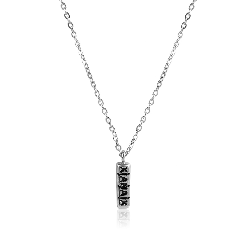 Collier pendentif croix pour h - Body Jewelry Europe avis et prix
